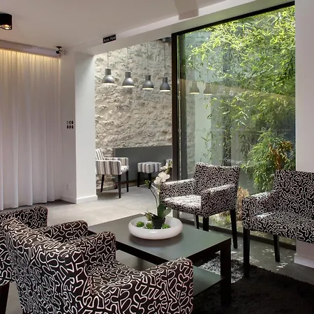 De L'octroi Hotel Carcasona