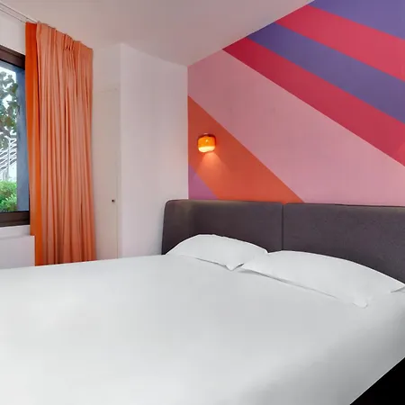 De L'octroi Hotel