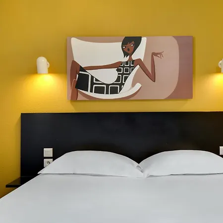 De L'octroi Hotel