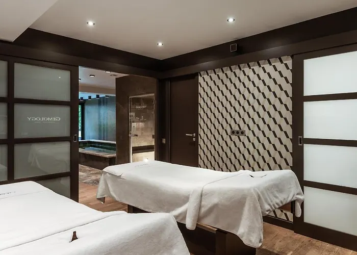 De L'octroi Ξενοδοχείο 3*