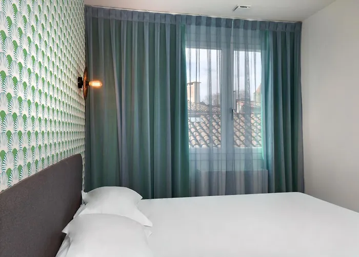 De L'octroi Καρκασόν